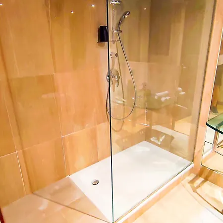 Luxury 3 Bedrooms, Private Heated Pool - Ehhouse Апартаменты