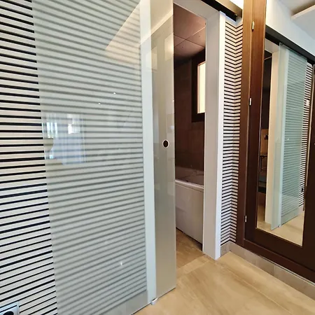 Luxury 3 Bedrooms, Private Heated Pool - Ehhouse * 에스테포나