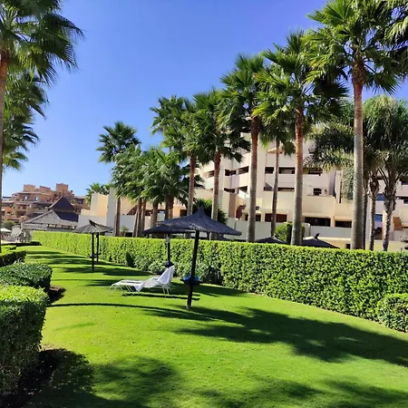 Luxury 3 Bedrooms, Private Heated Pool - Ehhouse *