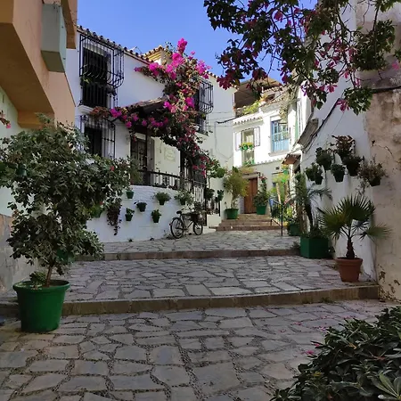 Luxury 3 Bedrooms, Private Heated Pool - Ehhouse Apartman