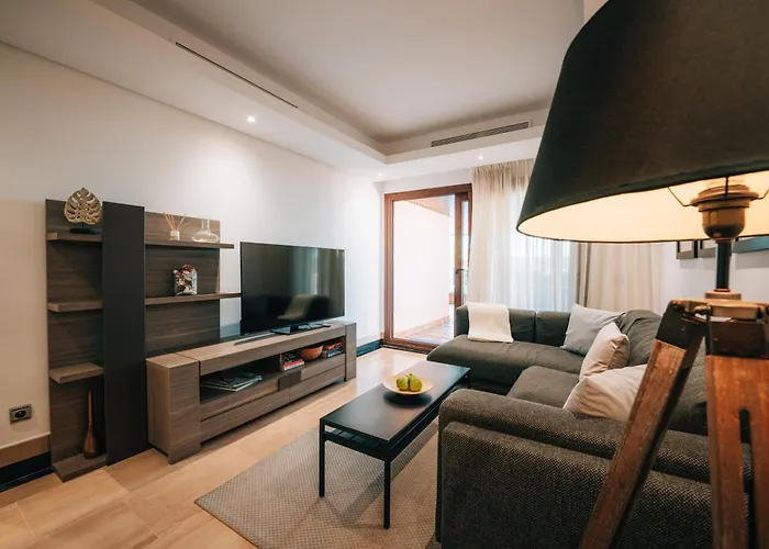 Luxury 3 Bedrooms, Private Heated Pool - Ehhouse * Estepona