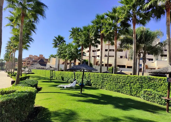 Luxury 3 Bedrooms, Private Heated Pool - Ehhouse *