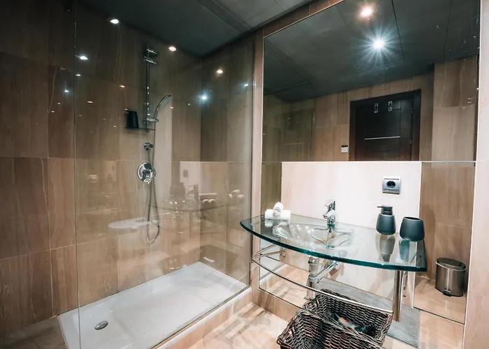 Apartman Luxury 3 Bedrooms, Private Heated Pool - Ehhouse *